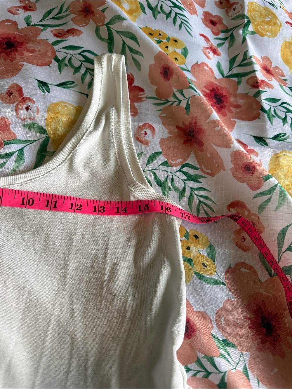 Zara White Asymmetric Sleeveless Tunic - Picture 4 of 6